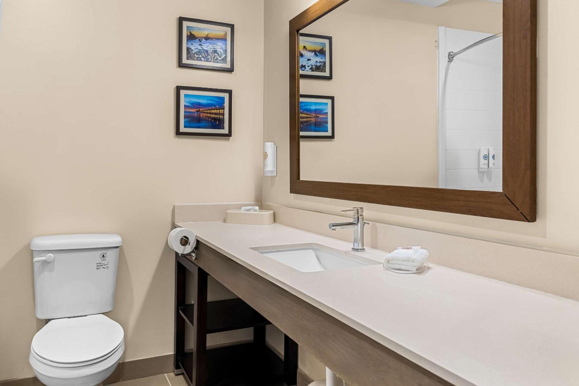 Comfort Suites Near Camp Lejeune Jacksonville Exterior foto